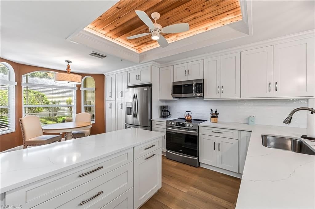 26991 Clarkston Dr – photo 3