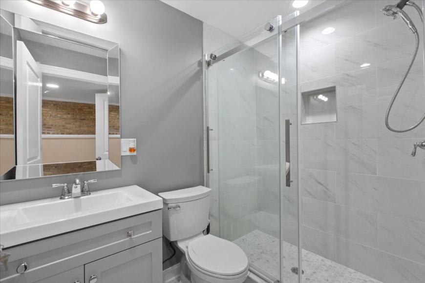 1635 North Ashland Avenue – photo 3