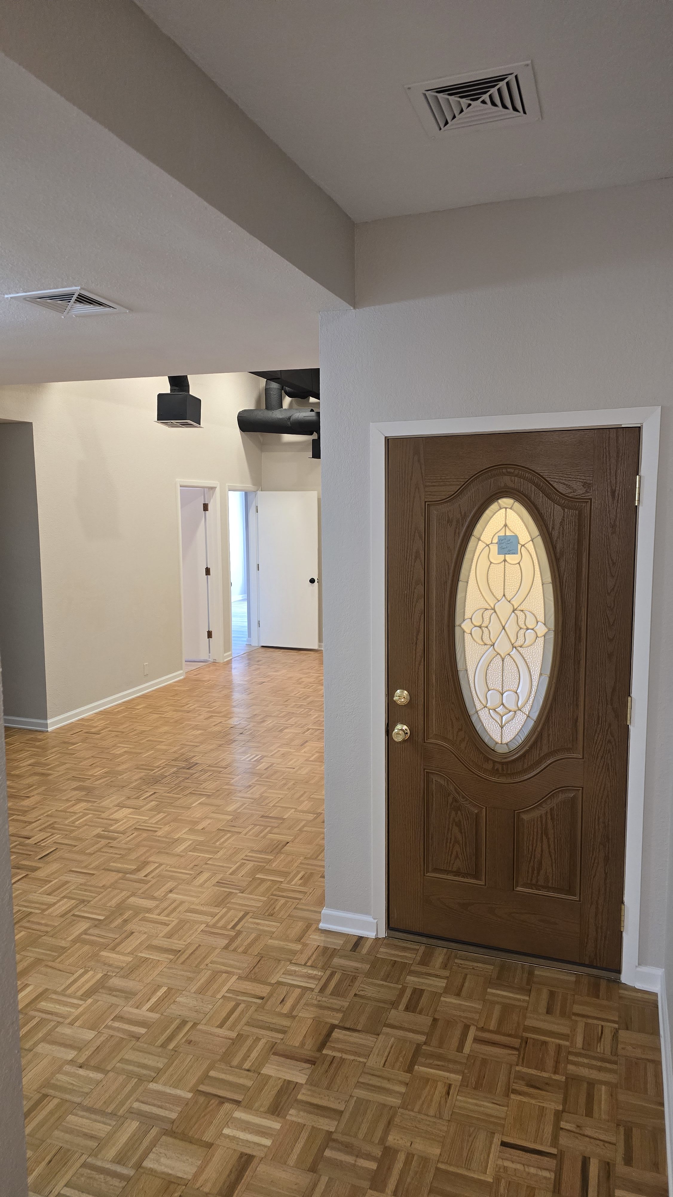 216 E Main St – photo 3