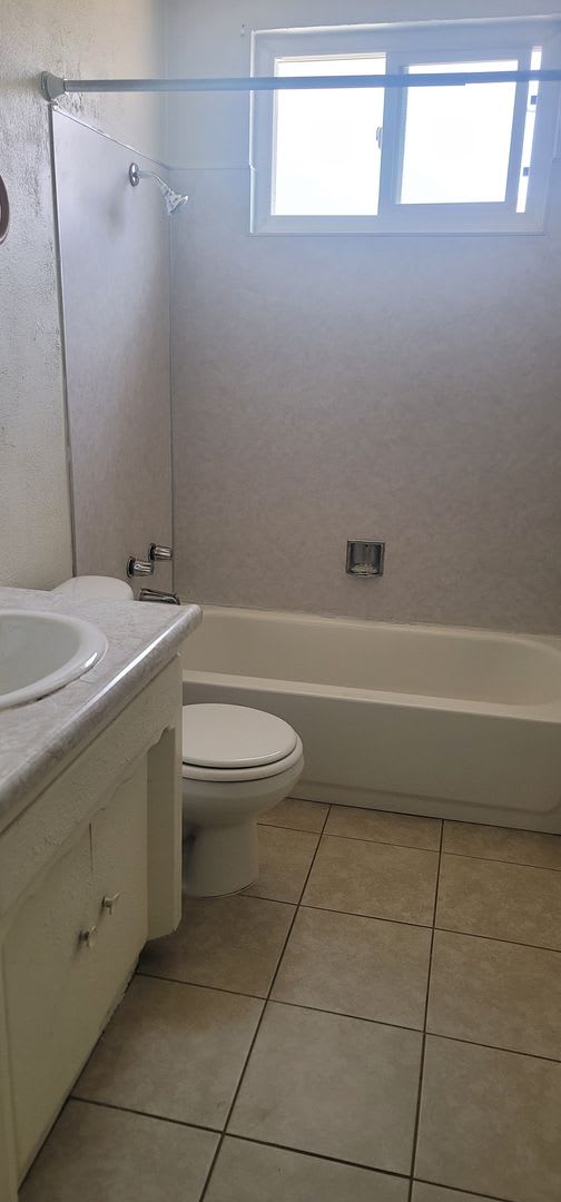 House In Sacramento For Rent – photo 5