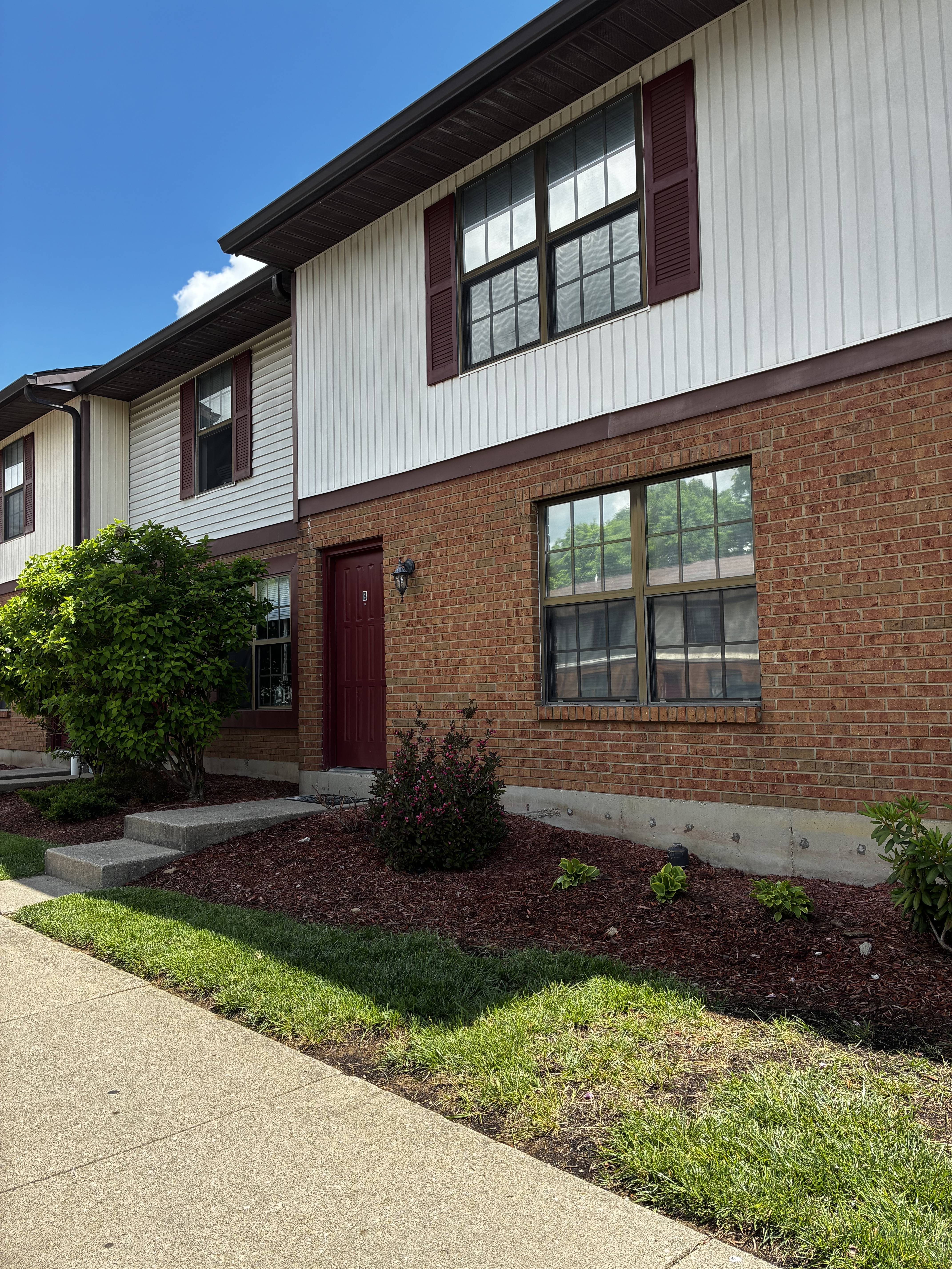 724 Ohio Pike – photo 5