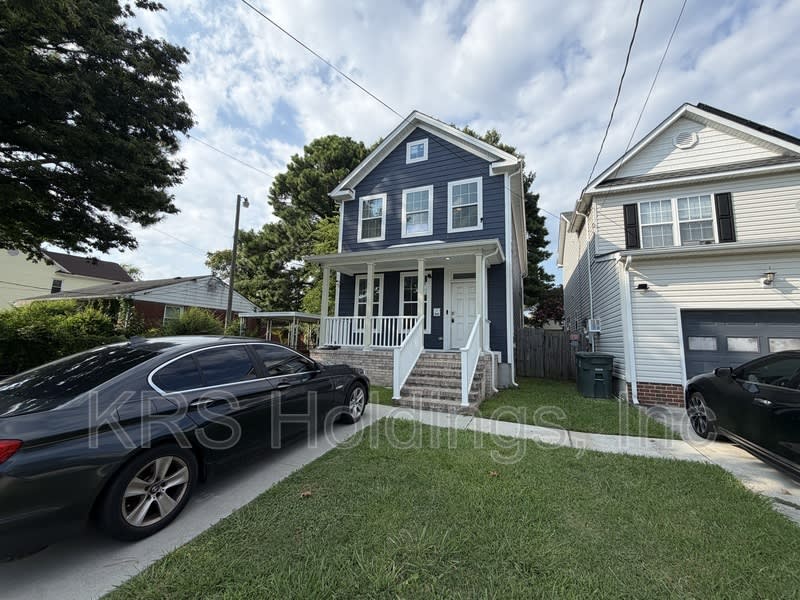 1010 Joyce Street – photo 1