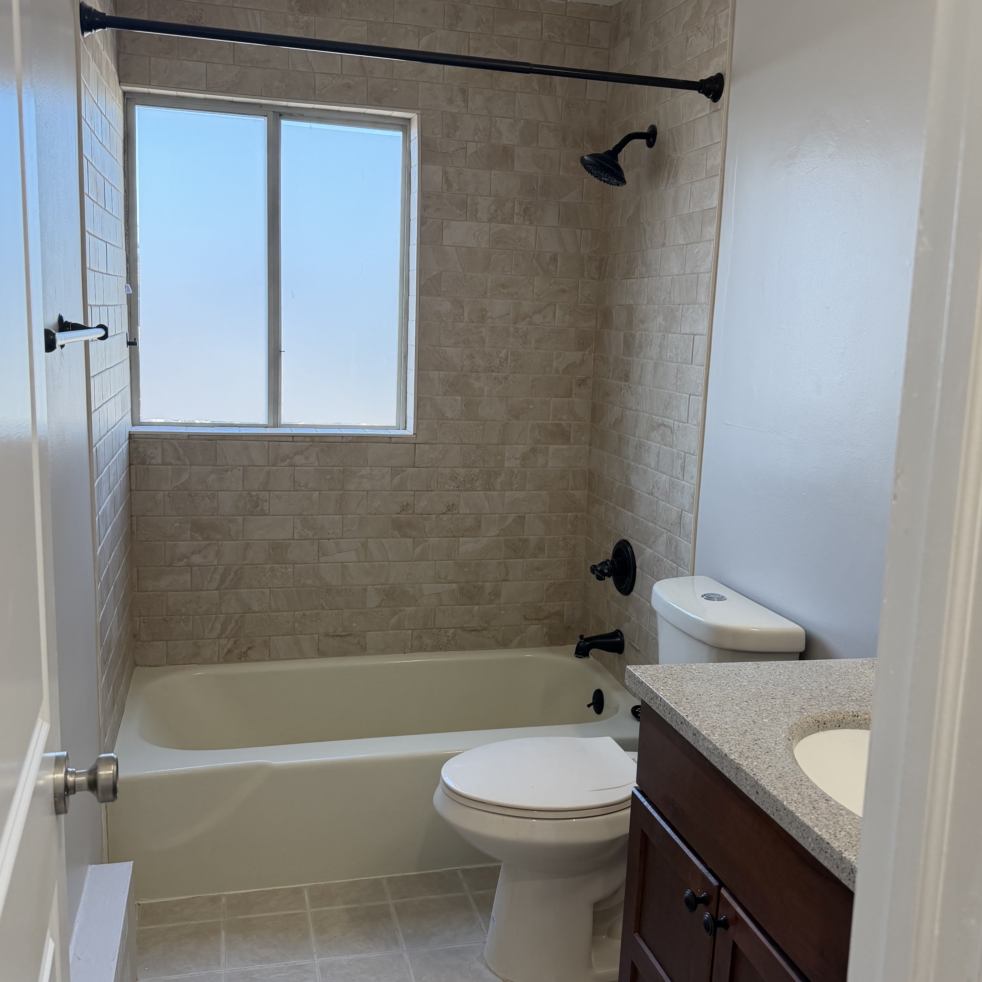 89 Uhland St – photo 5