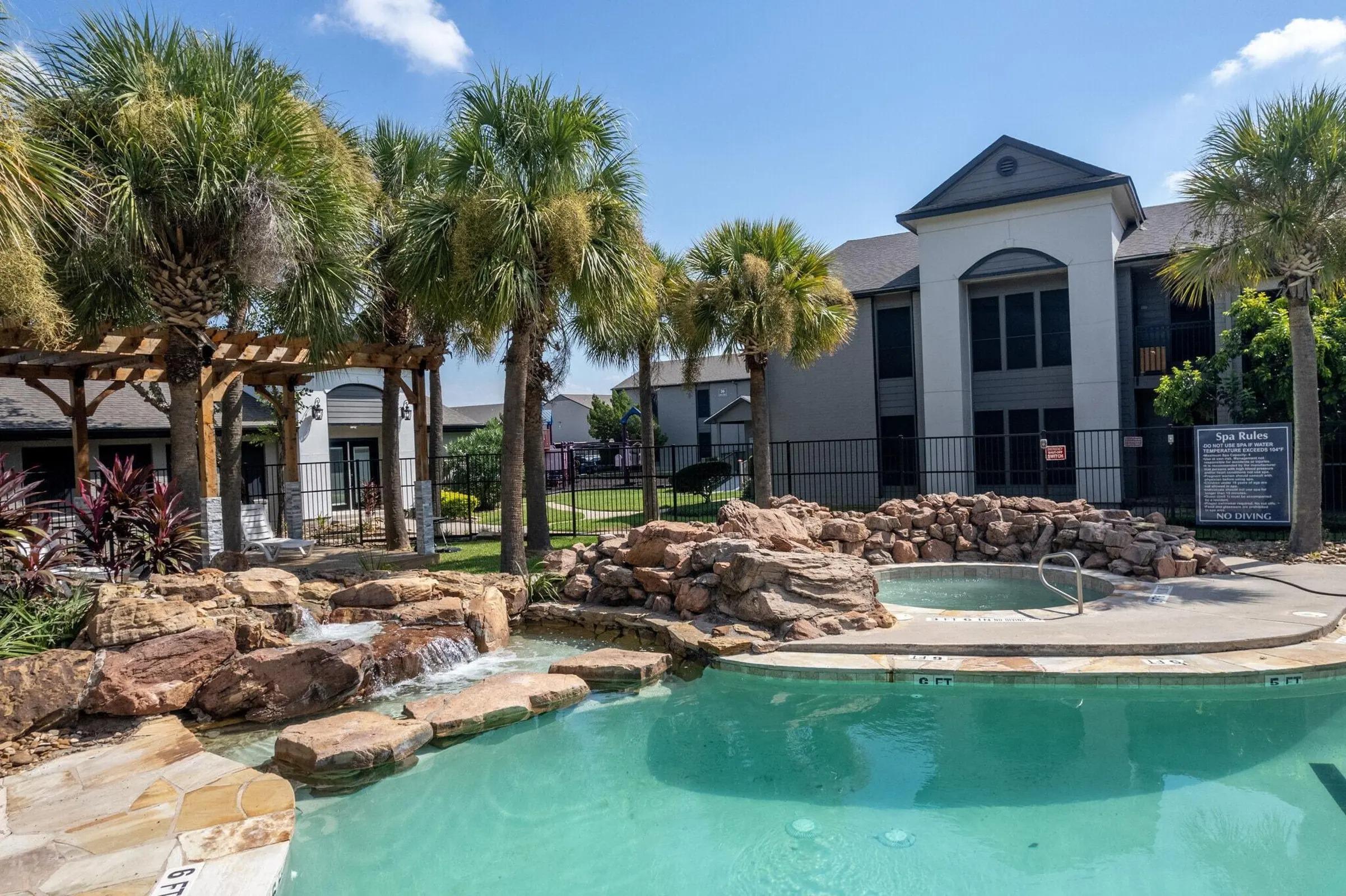 Skylar Pointe – photo 5