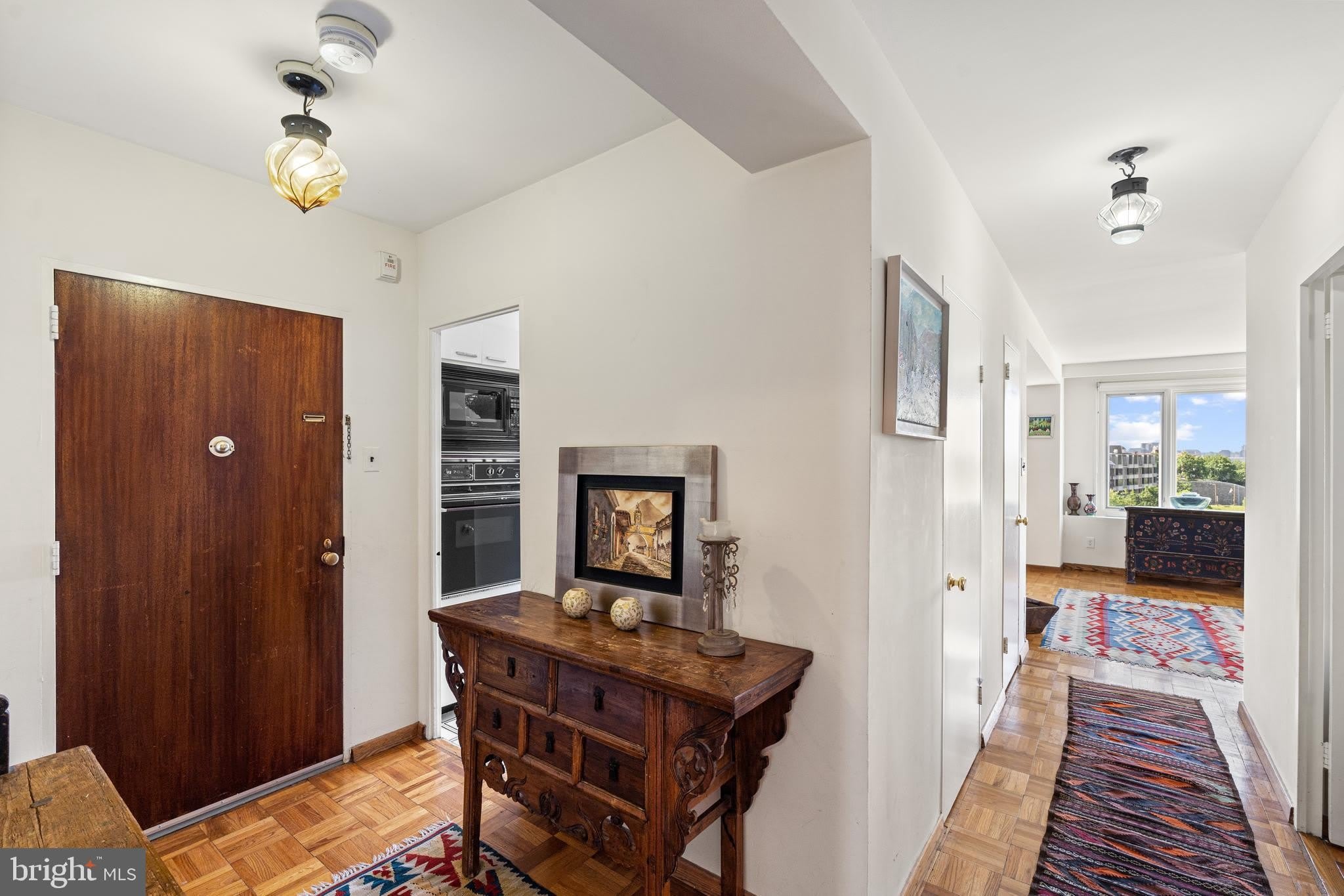 2475 VIRGINIA Avenue NW – photo 2