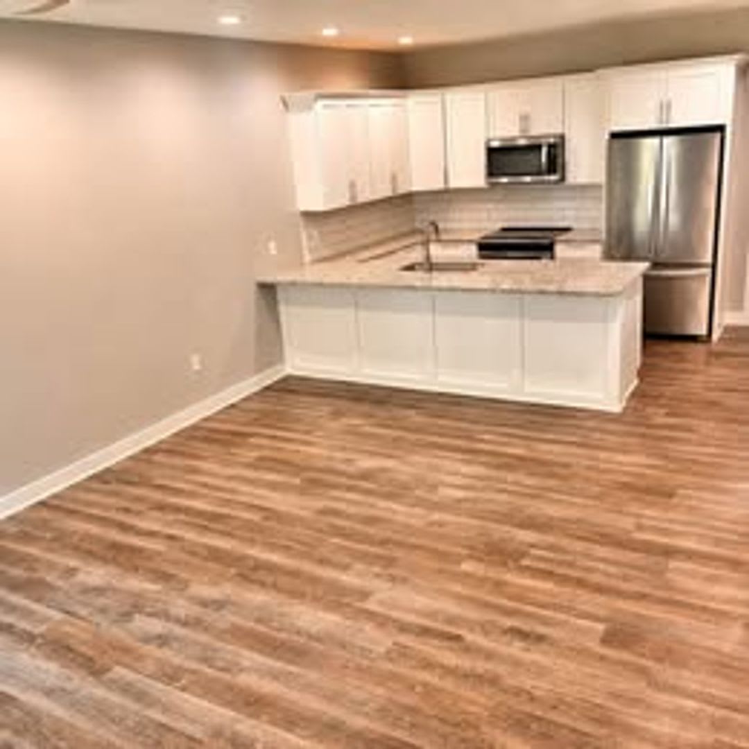 1011 Polk St – photo 3