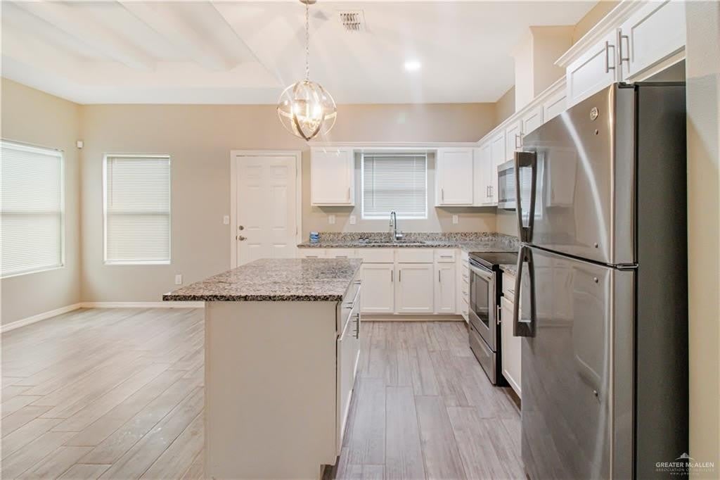 1809 Stauffer Street – photo 5