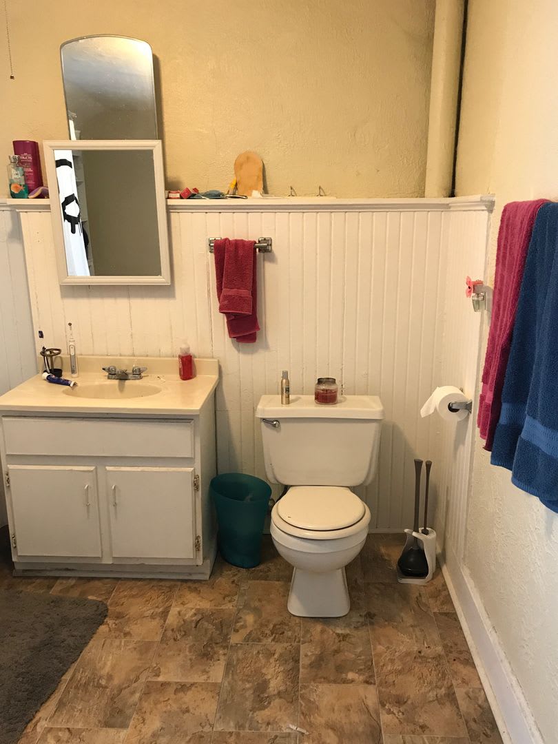 2608 N. Bartlett Ave. Whole House...Available November 1st – photo 3