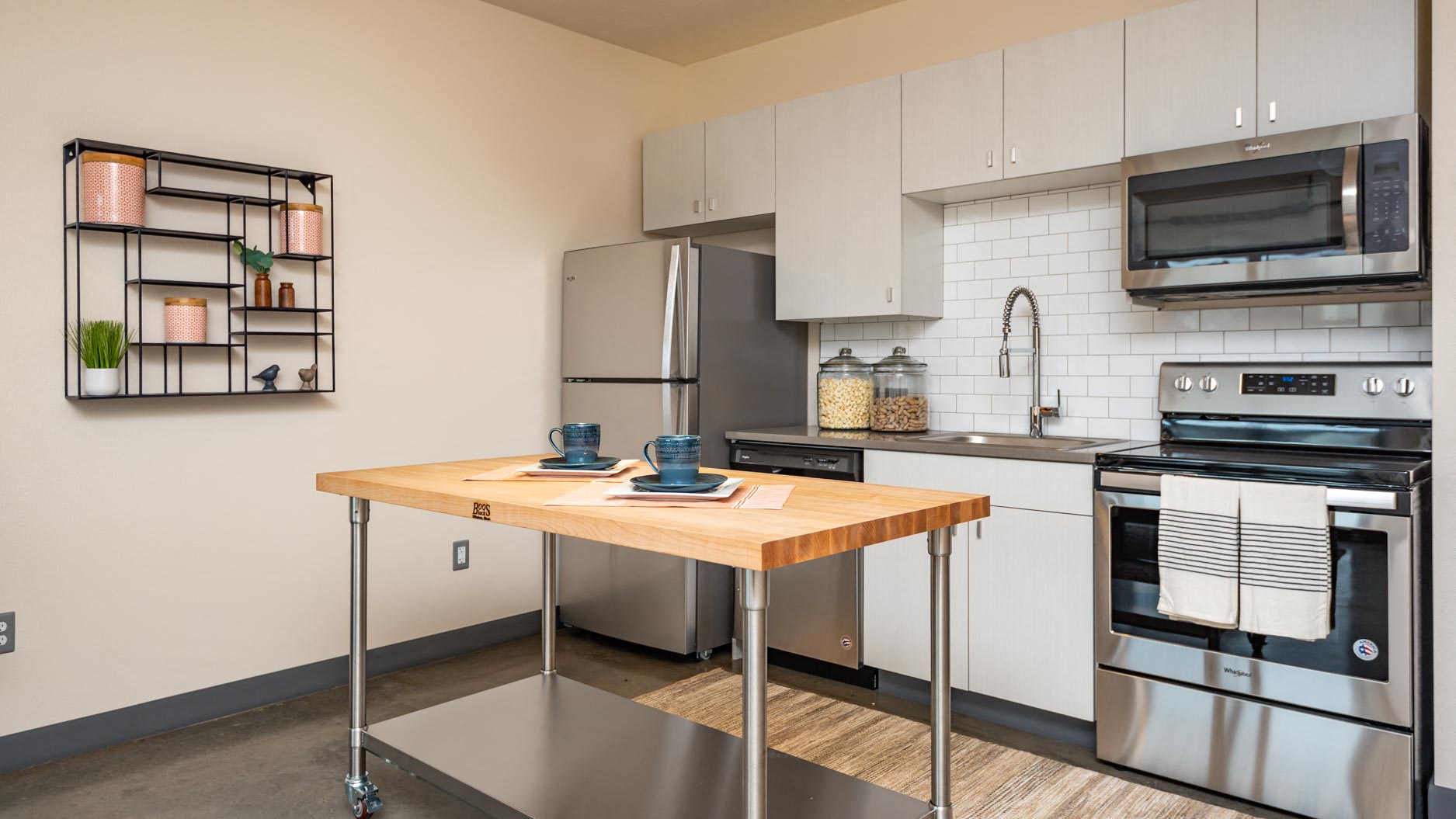 Sunshine Apartments – photo 3