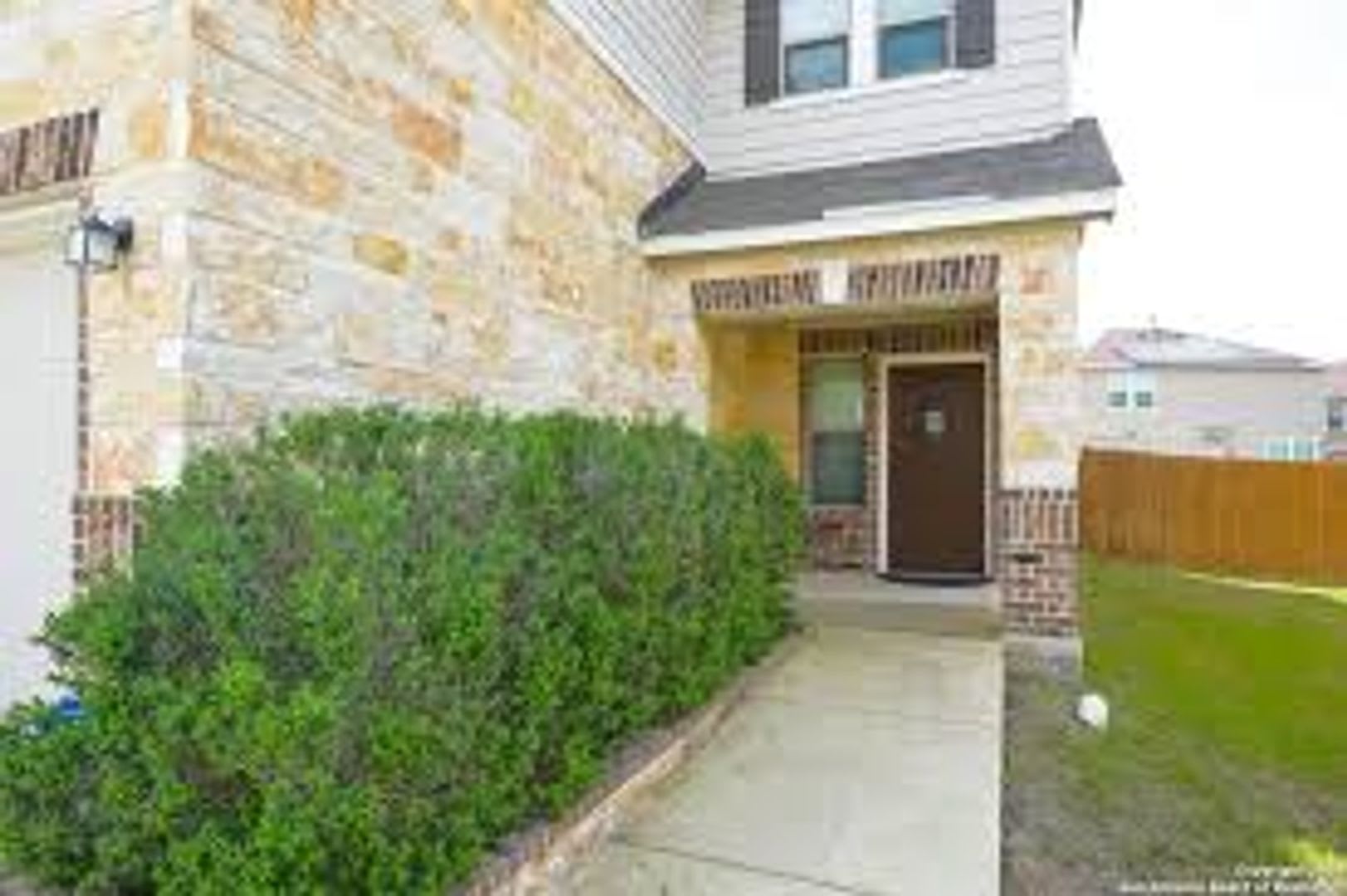 Rental Home – photo 2