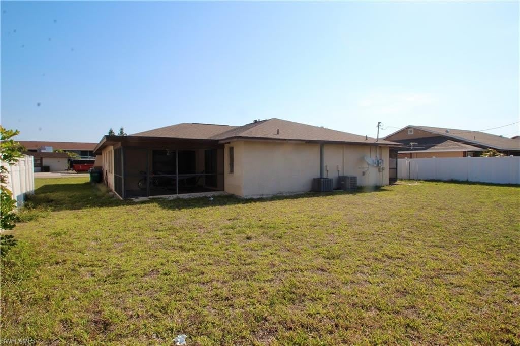 3808 SE 11th Ave – photo 4