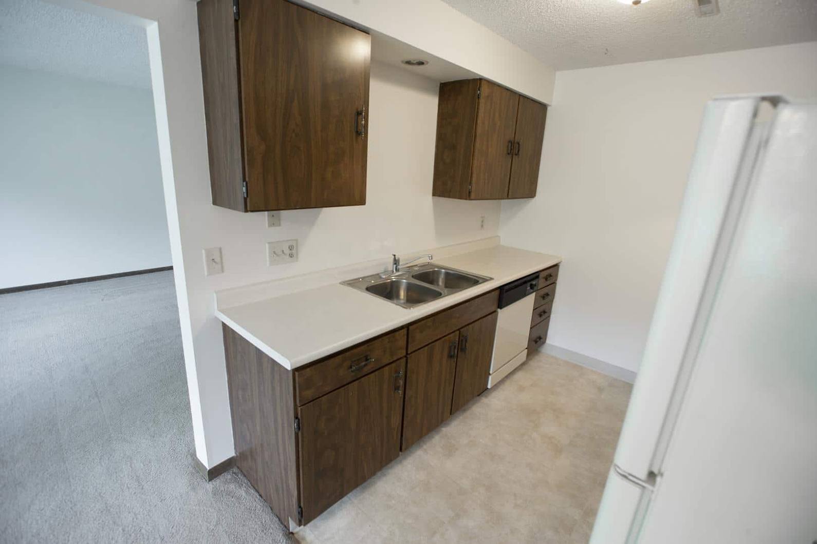 Sutter Place Apartments – photo 1