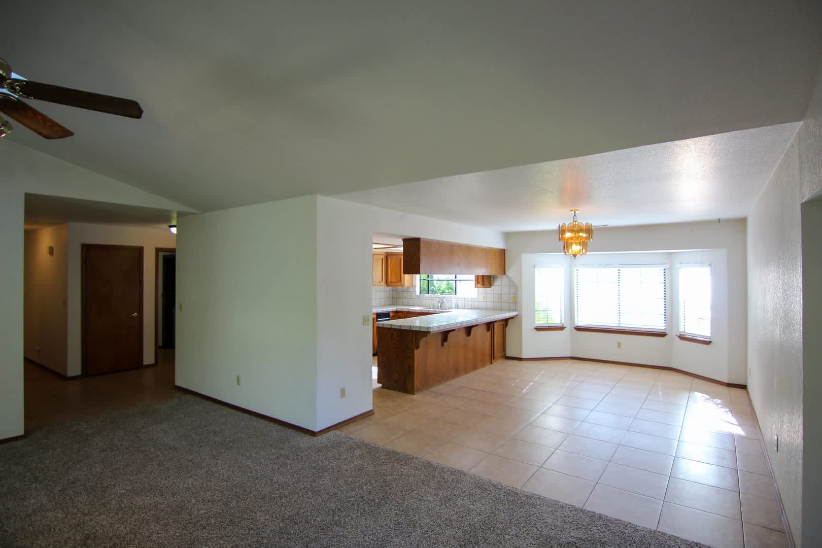 3 Bedroom Home for Rent in Redding CA – photo 5