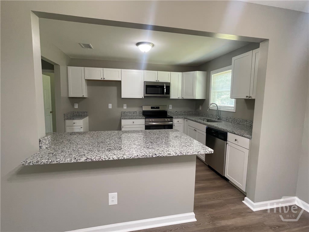 4599 Lexington Road – photo 5