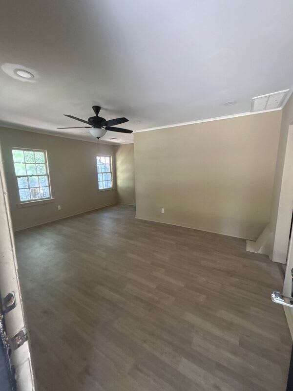 236 Decelle Street – photo 5