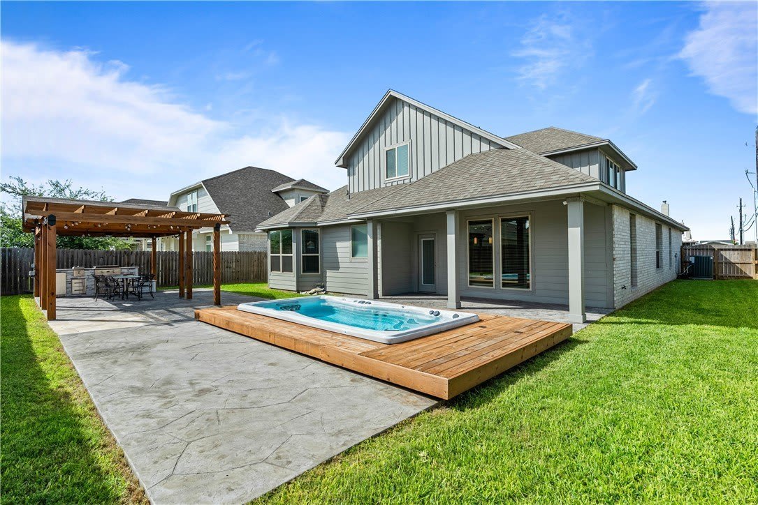 7602 Stampede Drive – photo 2