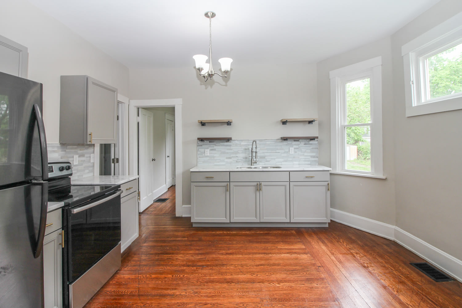 719 Purcell Avenue 1 – photo 2