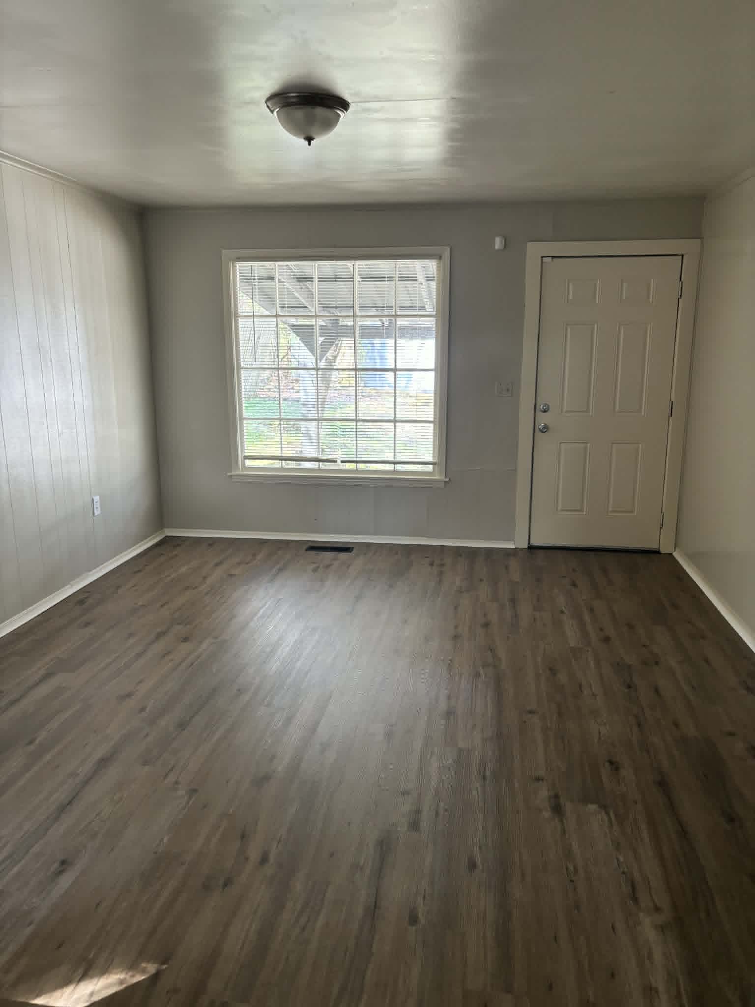 517 Seminole Cir – photo 4