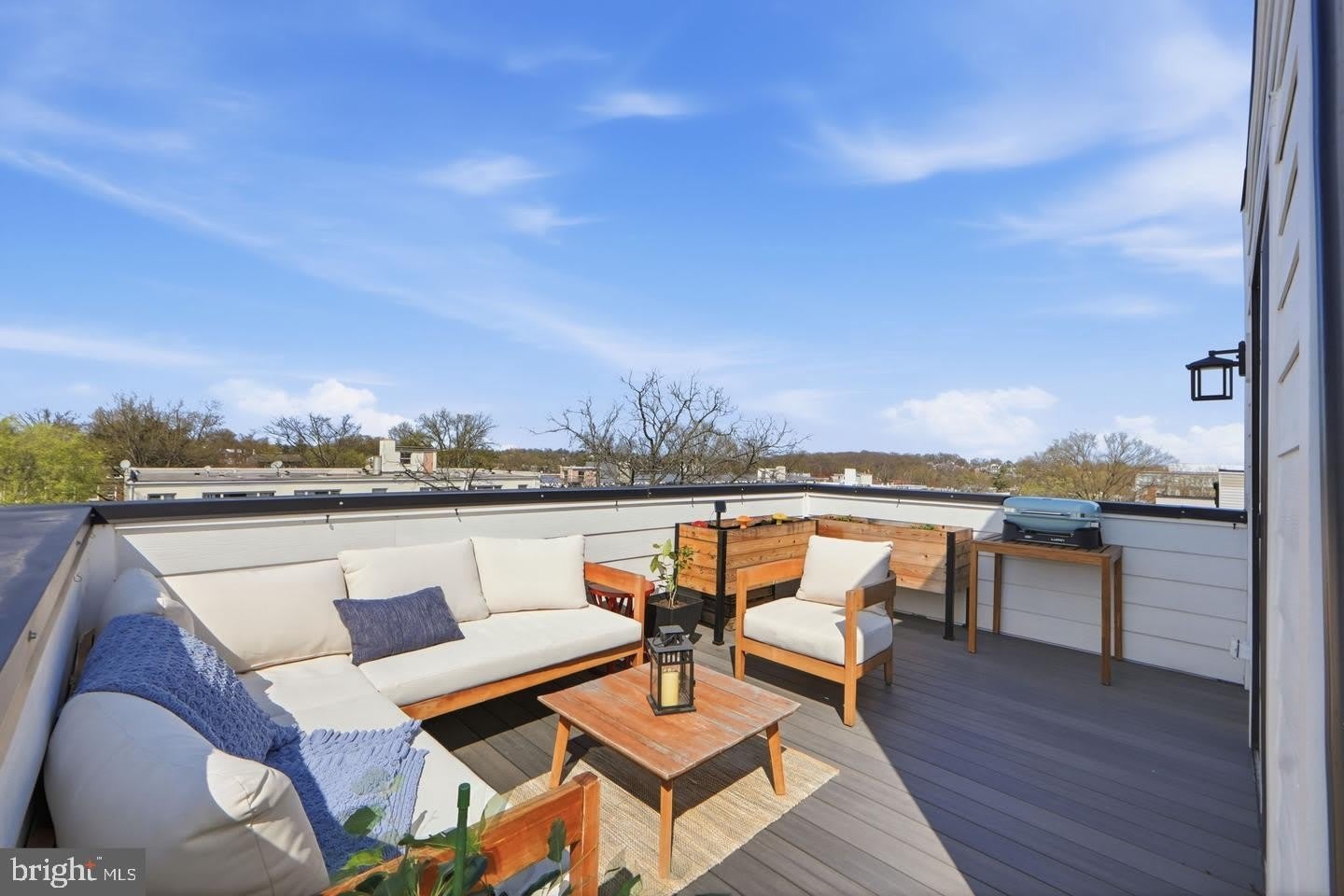 623 KENNEDY Street NW – photo 1