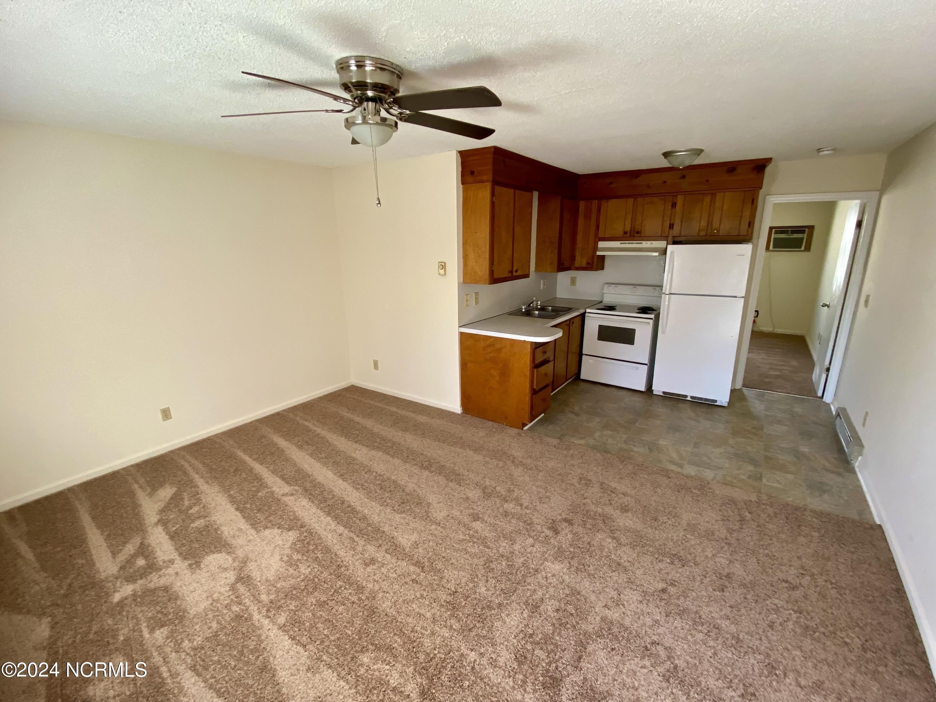 Brookside – photo 4