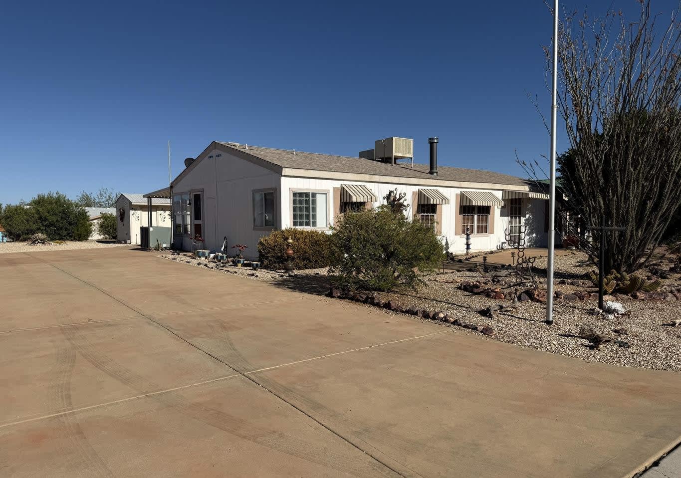 30909 Fort Apache Drive – photo 4
