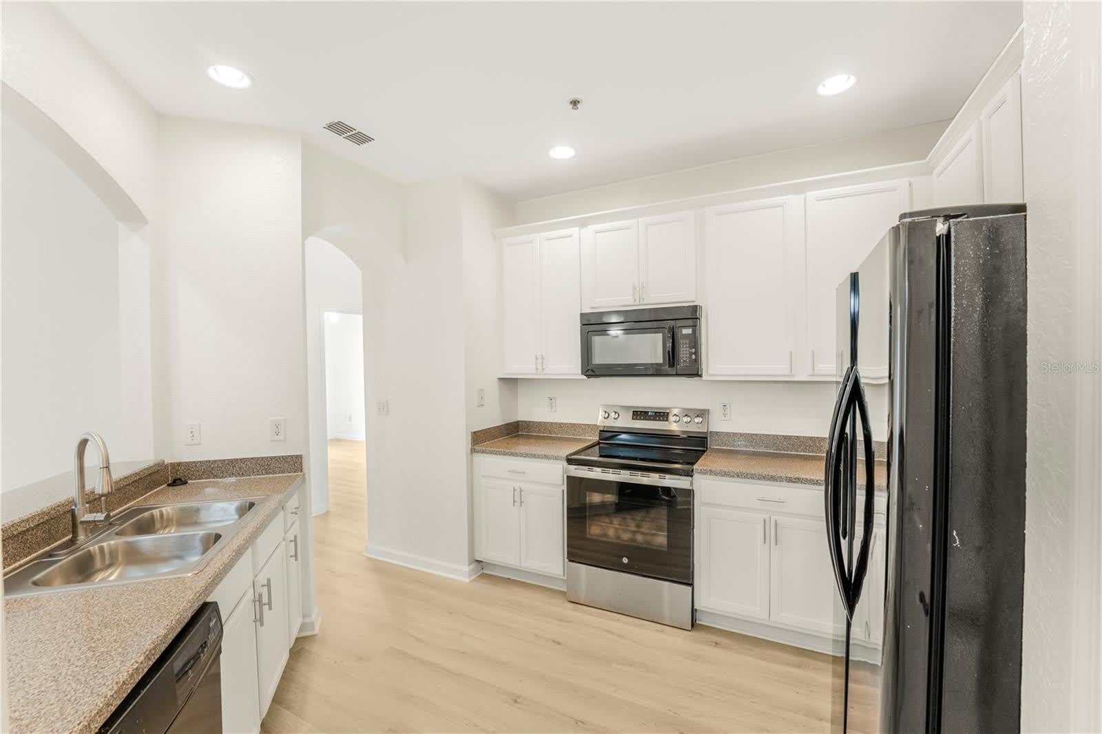 3351 WHITESTONE Circle – photo 5