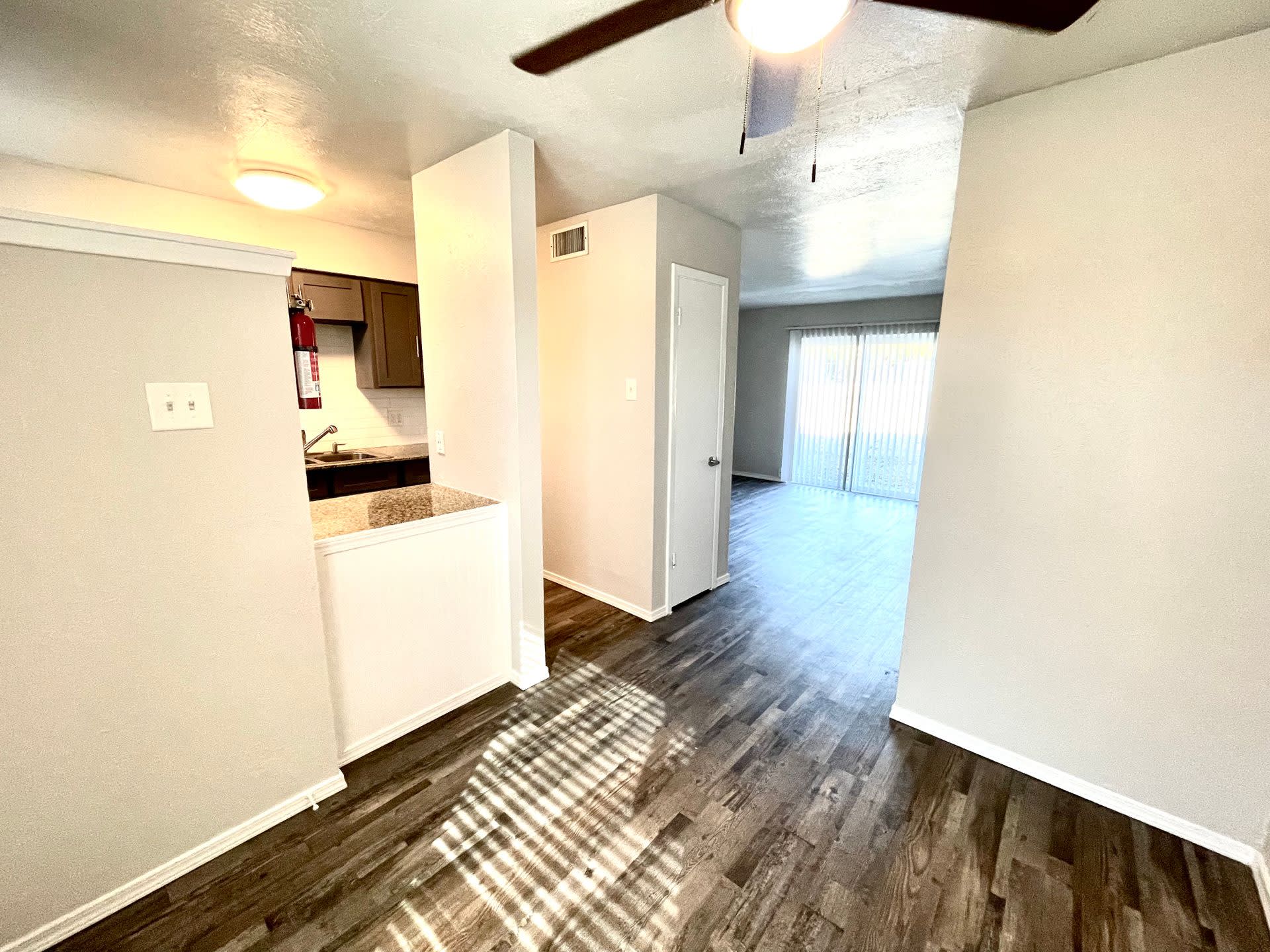Texas Apartments – photo 5