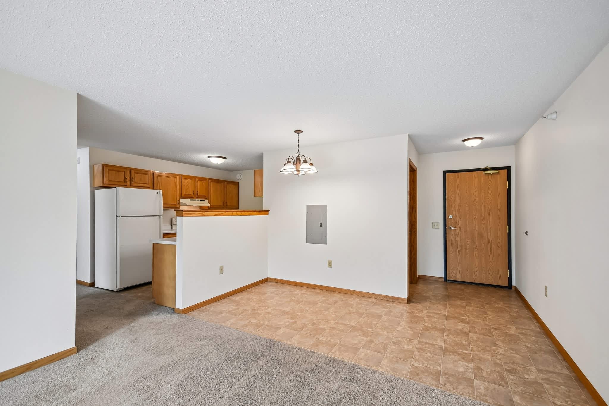 Mill Pond Apartments – photo 3