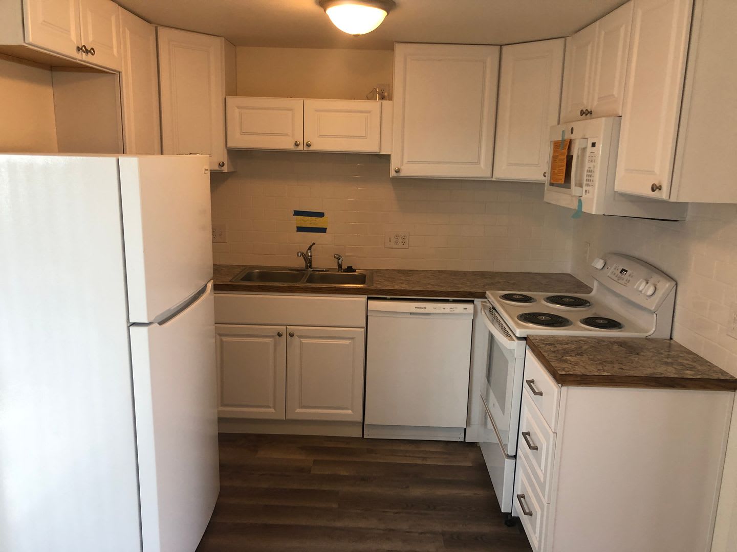 Remodeled Duplex! – photo 2