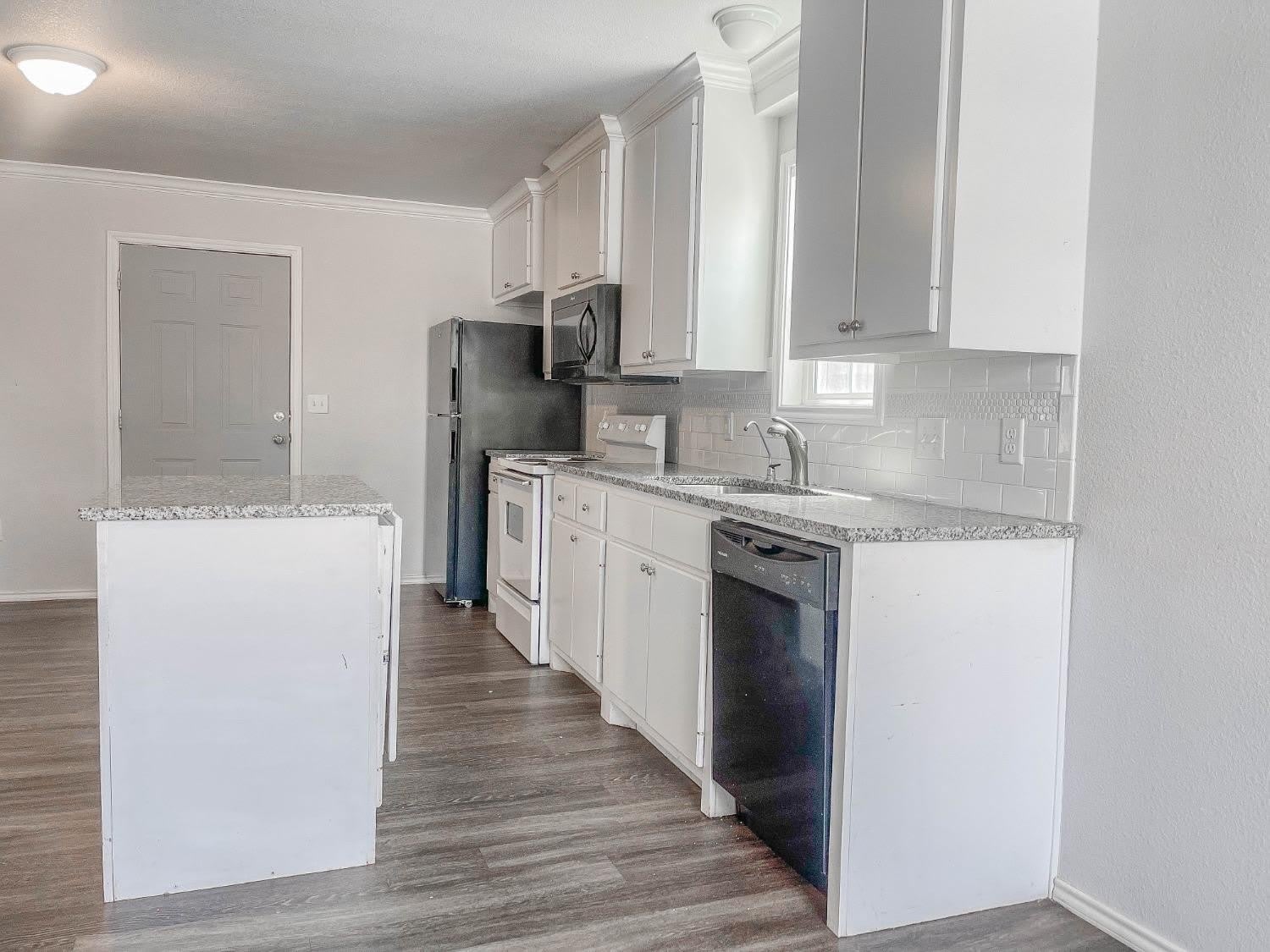 2705 Cornell Street – photo 5