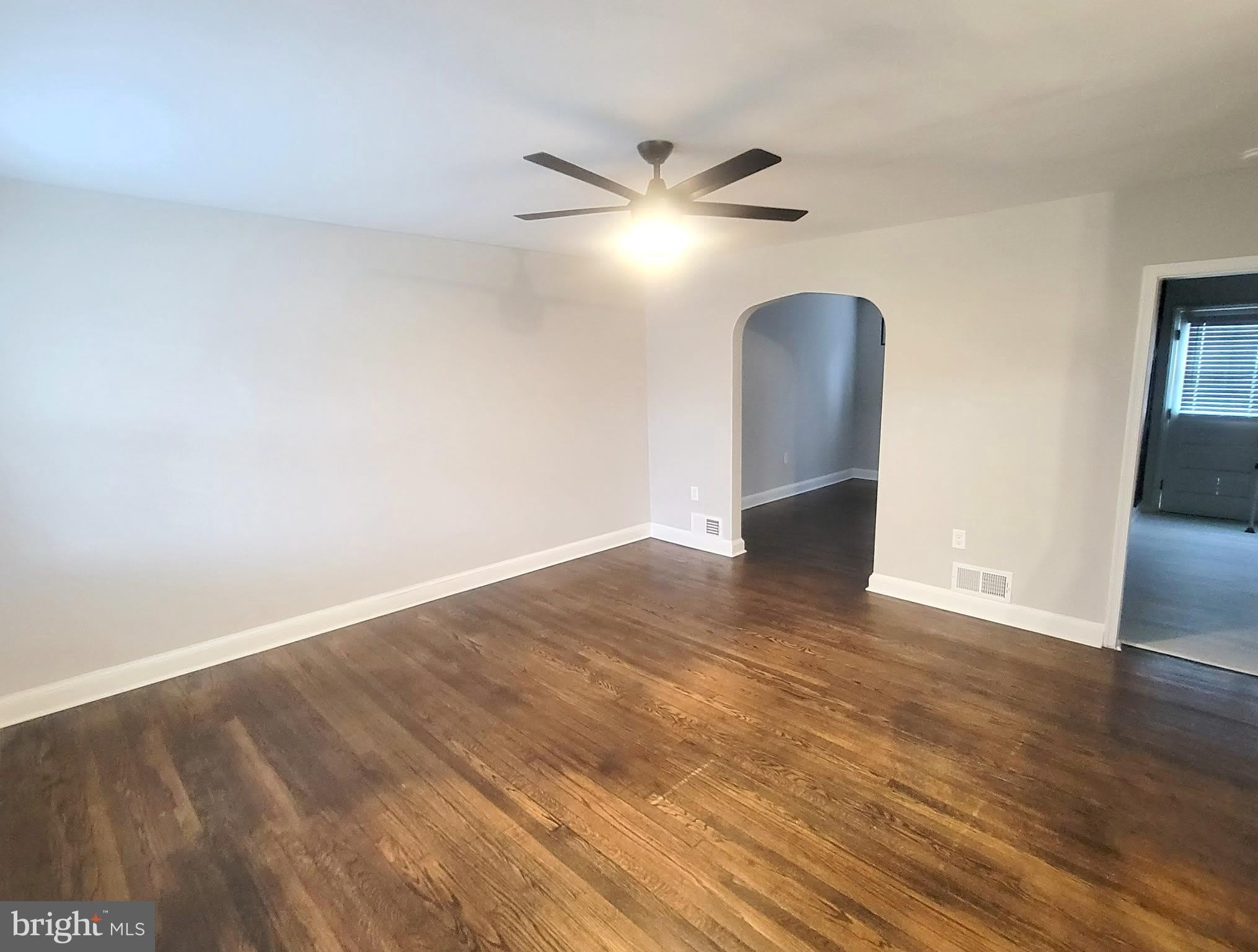 202 N EDGEWOOD Street – photo 3