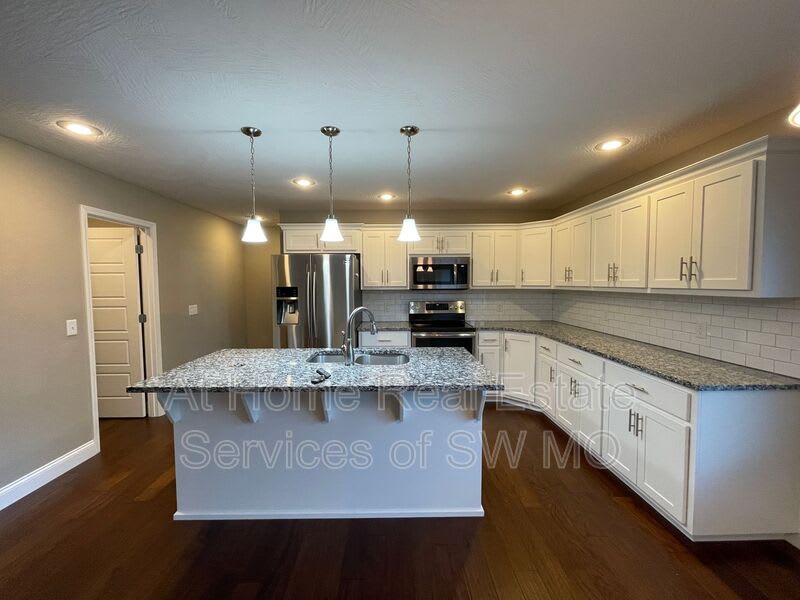 1659 N Eagle Valley Ln – photo 1