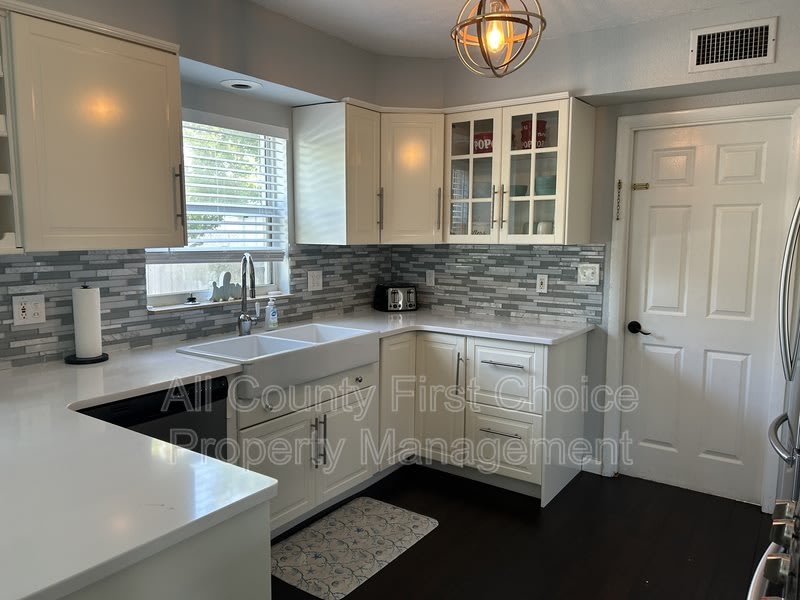 12731 82nd Ave N – photo 5