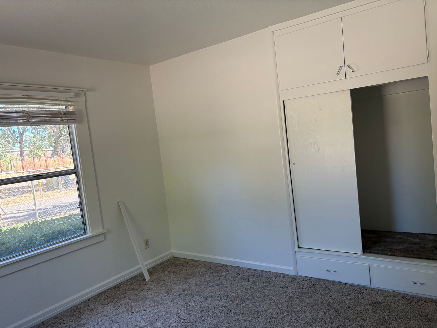 5703 Chapel Dr – photo 4