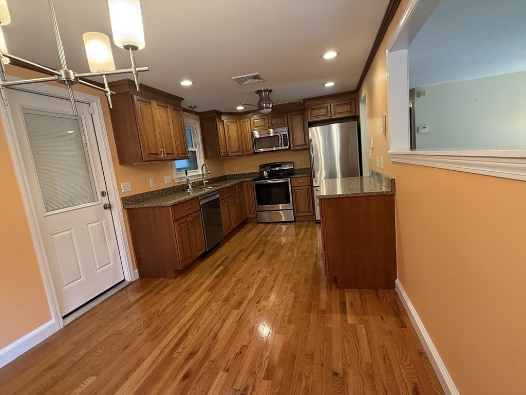 9 Brookdale Circle – photo 5