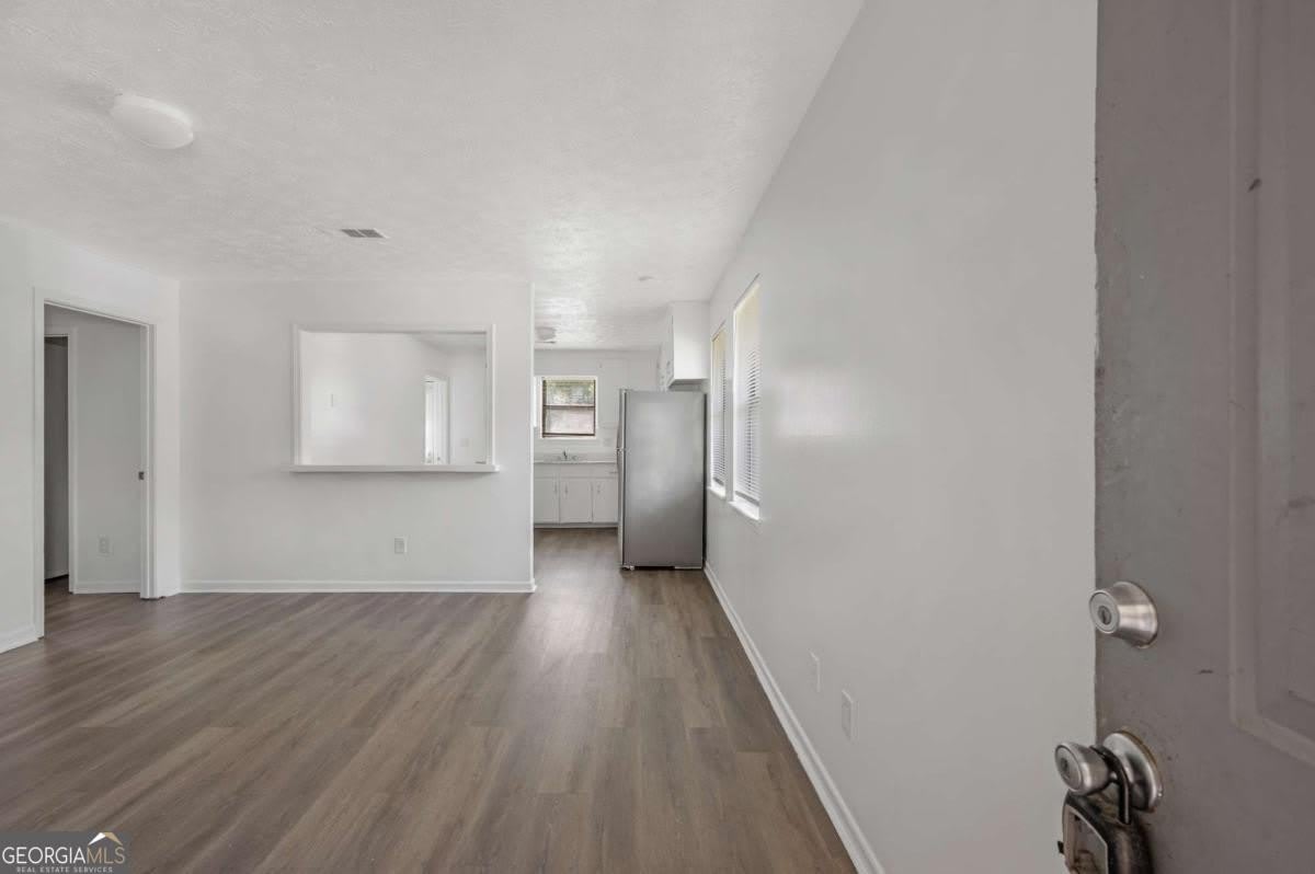 233 Tanglewood DR B – photo 3