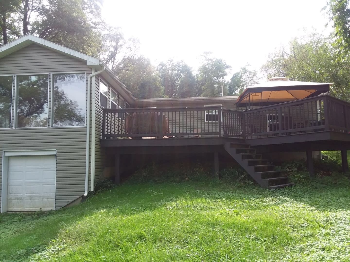 Enjoy this 2 bedroom Dillsburg County home – photo 2