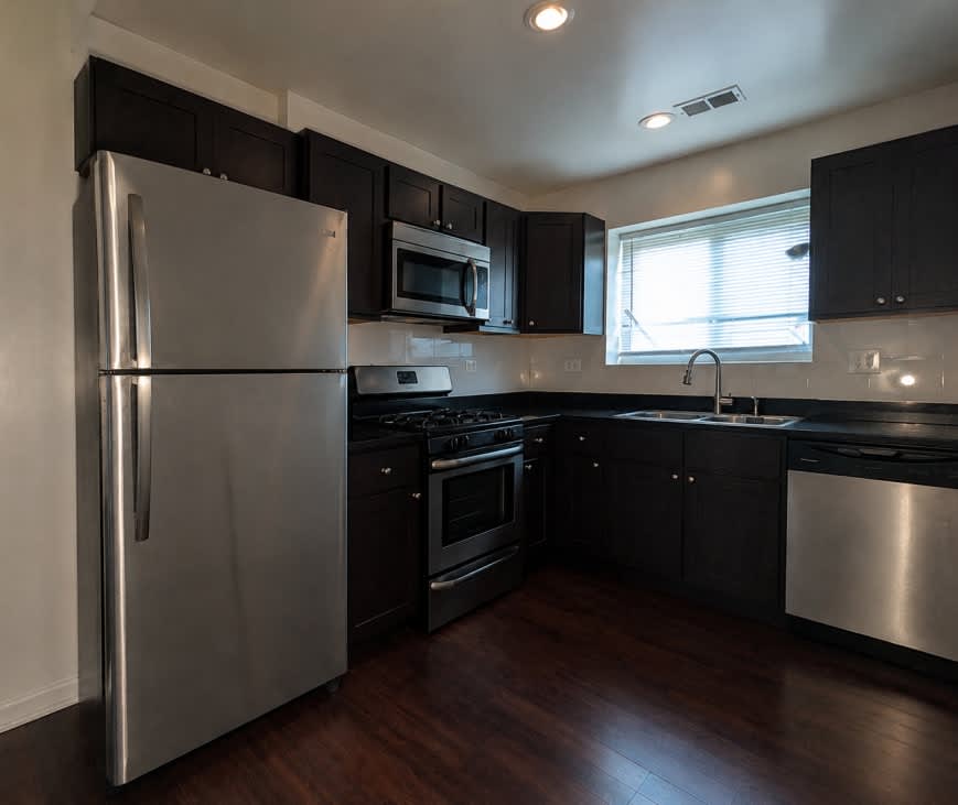2530 W Fitch Ave – photo 3
