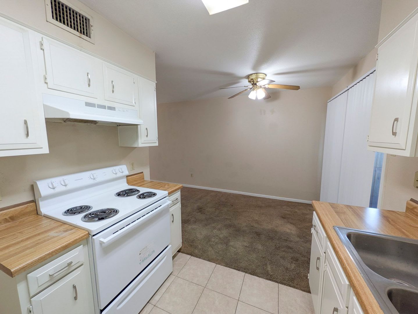 9030 Glen Meadow, Beaumont, TX 77706 – photo 3