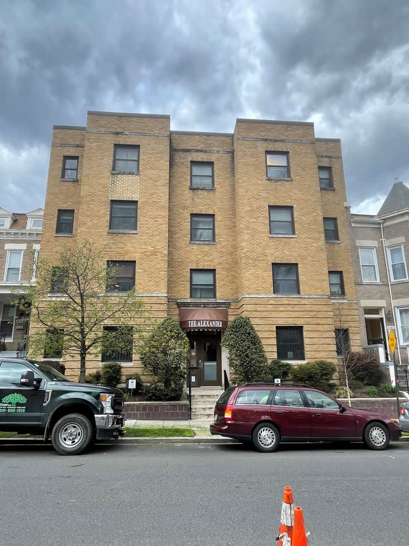 Recently Renovated 1 bedroom apartment in Columbia Heights – photo 2