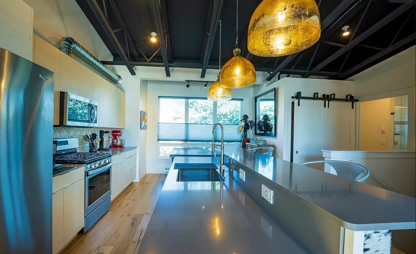 613 Nikles Drive – photo 2