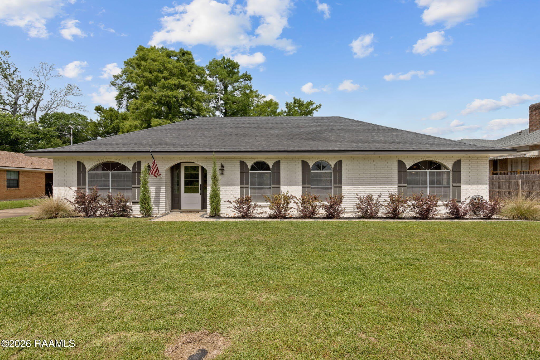 610 E Demanade Drive – photo 1