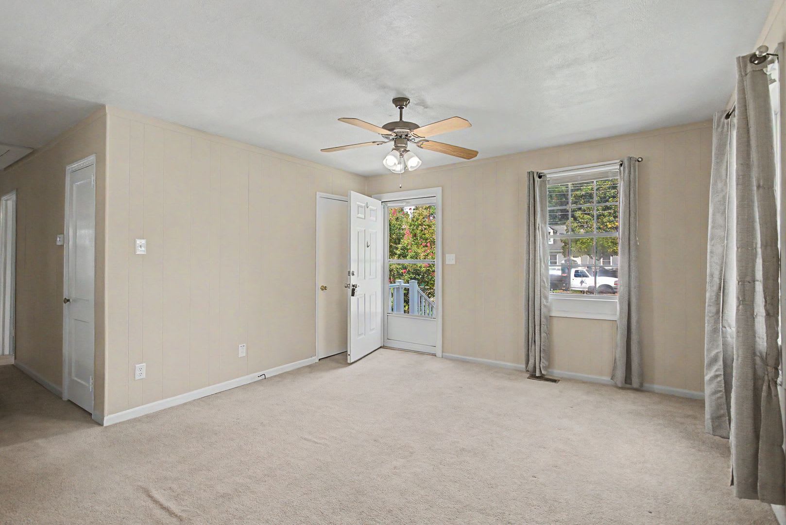 317 Maney Dr – photo 4