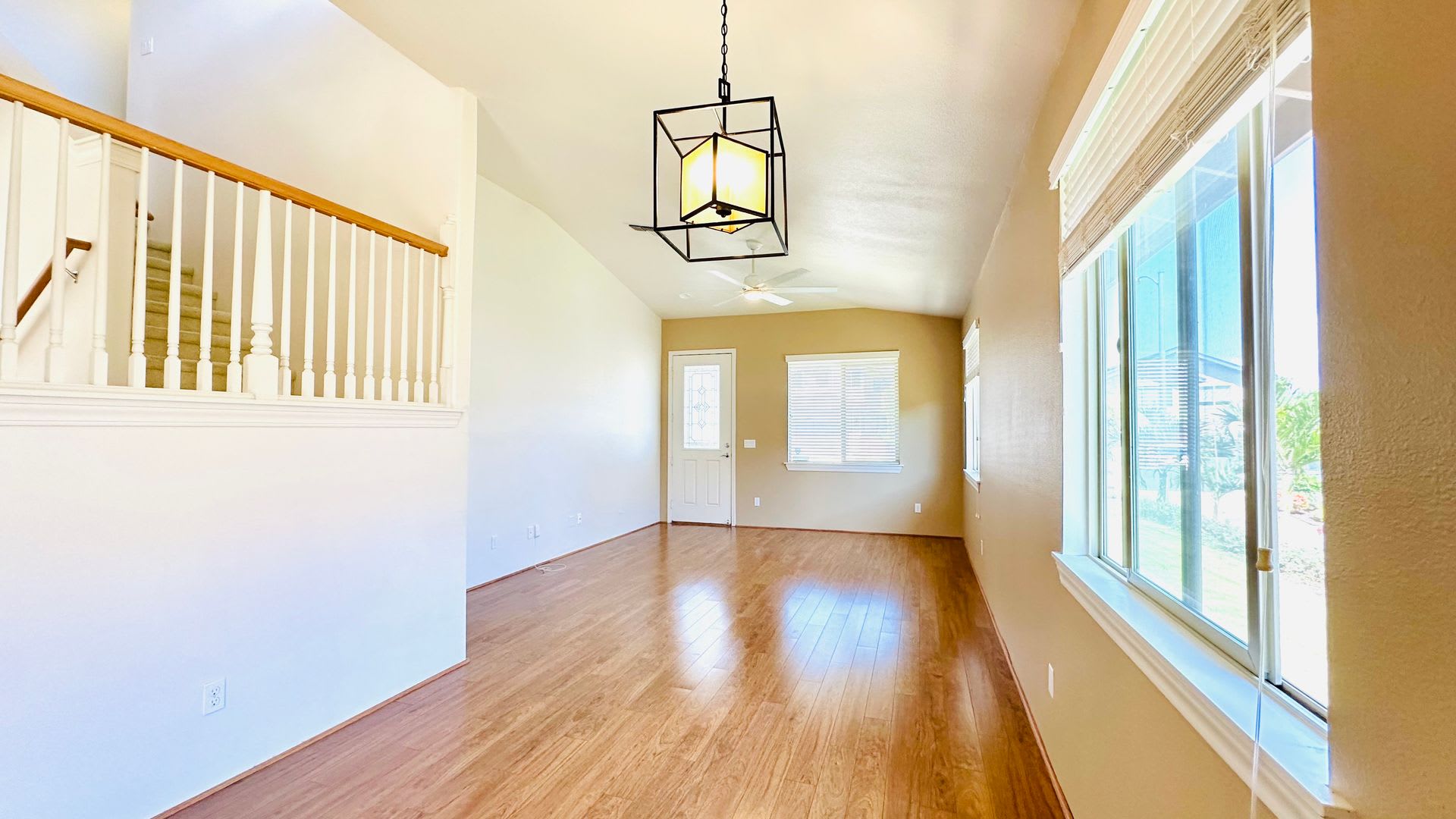 Welcome home in the peaceful Kahiwelo neighborhood! Electricity included in rent! – photo 5