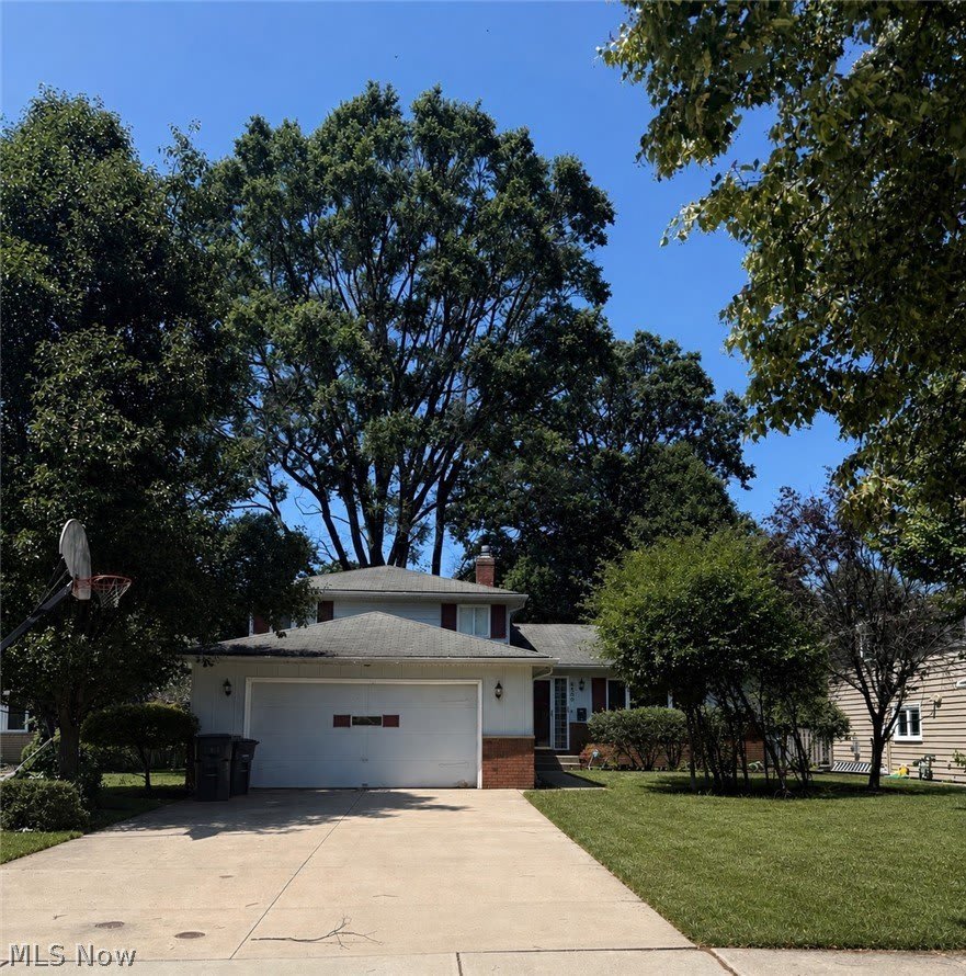 6580 Forest Glen Avenue – photo 1