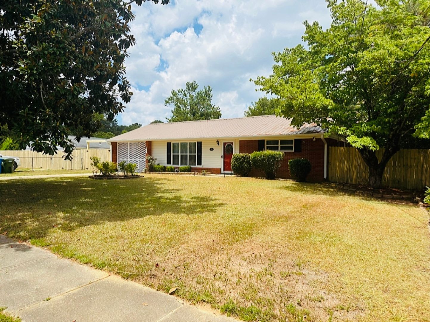 3Br Home Sunroom Detached Bonus Space – photo 3