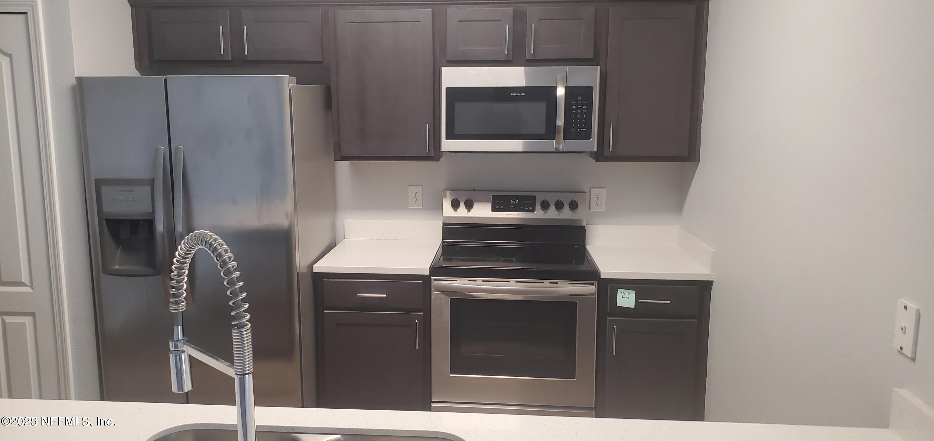 4959 Key Lime Drive – photo 2