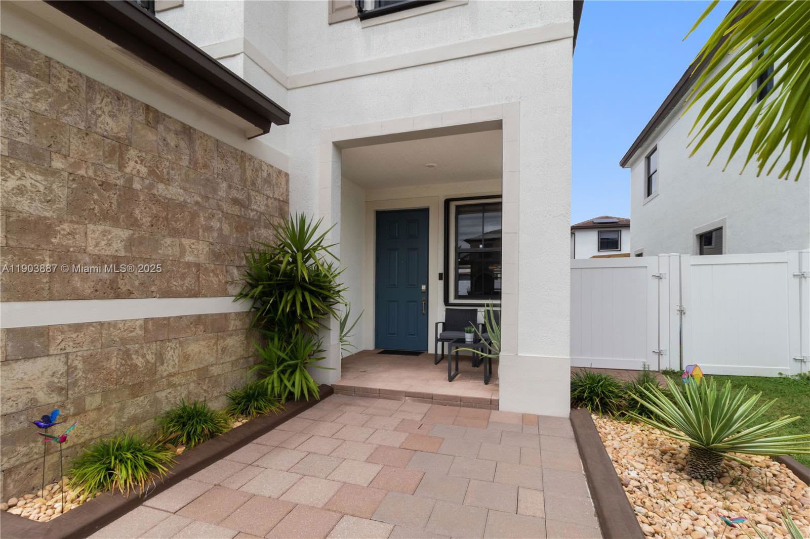 3431 West 109th Place – photo 2