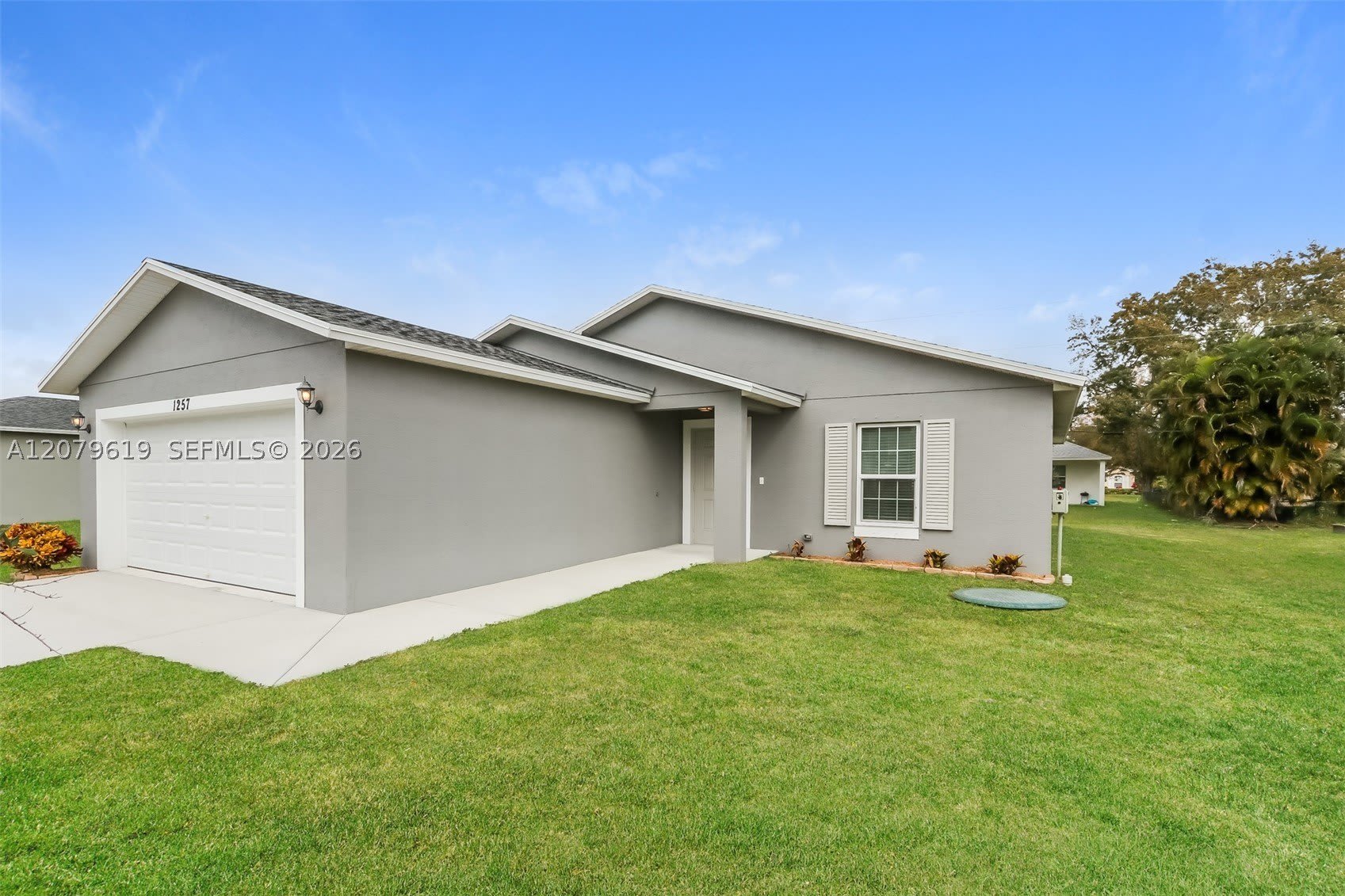 1257 SW Century Ave – photo 1
