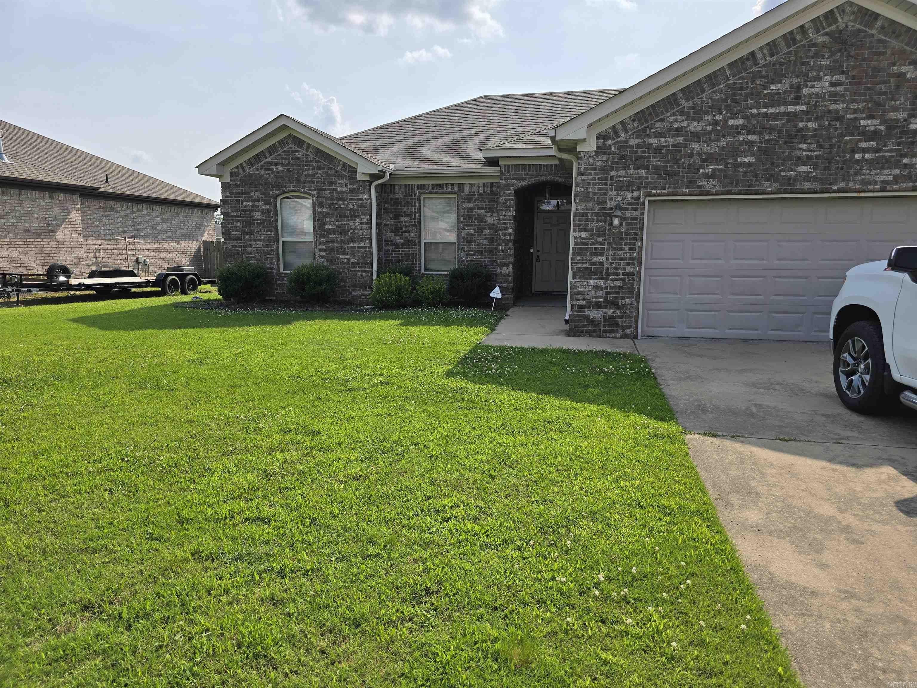 20 Stonehenge Drive – photo 2
